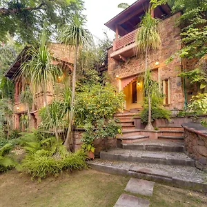 Villa Hostie Chinar Haveli - Heritage With Pool,, Gurgaon