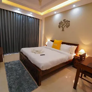 Apartment Lime Tree Two Bhk Service Golf Course Road, Gurgaon